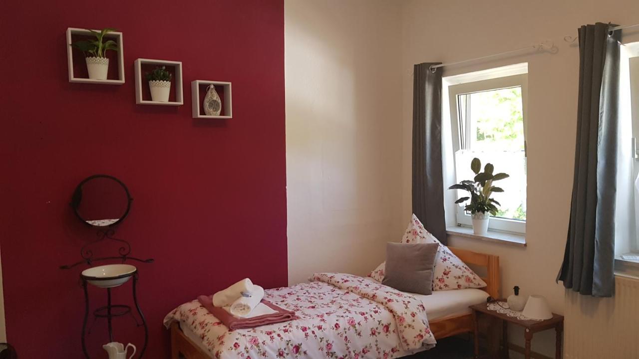 Gasthaus Alter Bahnhof Hotel Metzdorf Luaran gambar